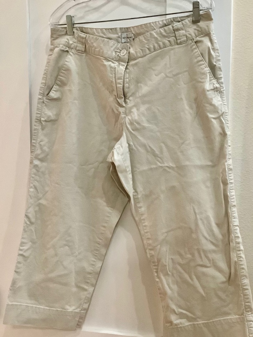 Calvin Klein Jeans Women’s Tan Khaki Capris - Size 14